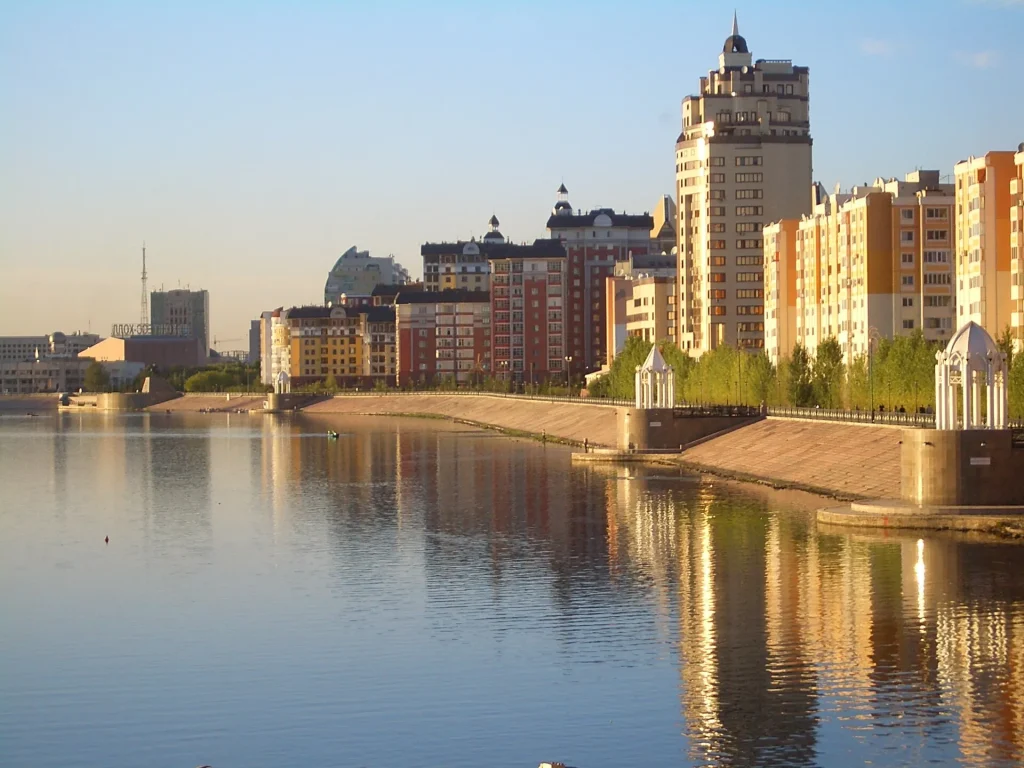 Strikes on Yandex Speed Central Asia’s Sovereign Internet Plans City skyline and digital infrastructure in Central Asia - Strikes on Yandex Speed Central Asia's Sovereign Internet Plans